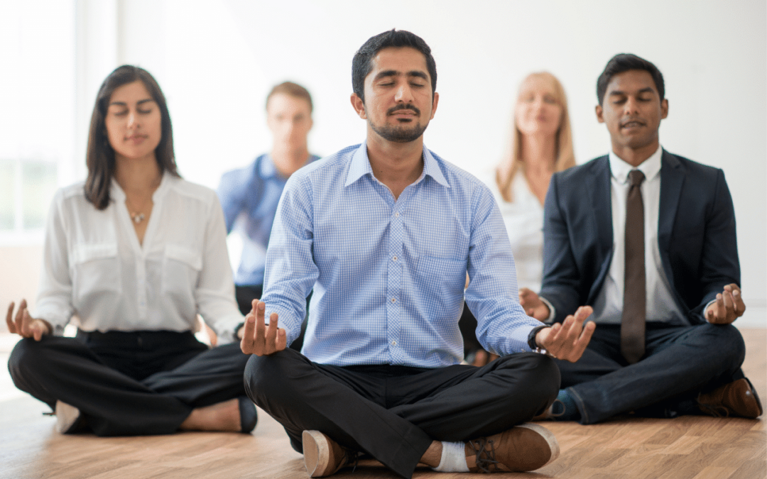 Sophrologie, yoga…le boom des activités bien-être au travail