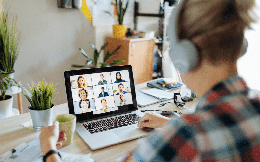 Le télétravail en vogue, le présentéisme en baisse